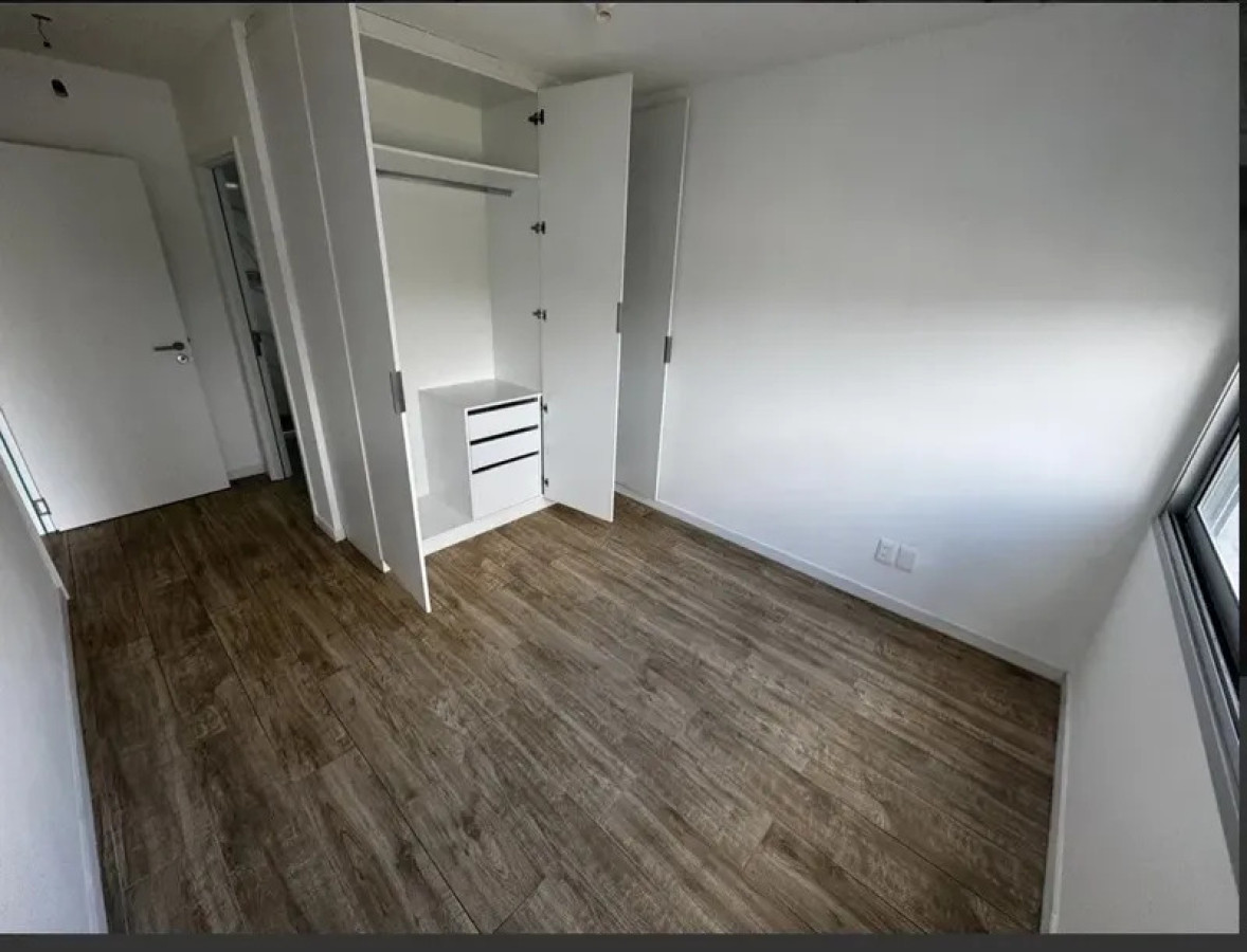 Apartamento ID.6620 - Alquiler Apartamento 1 Dormitorio La Blanqueado con balcon
