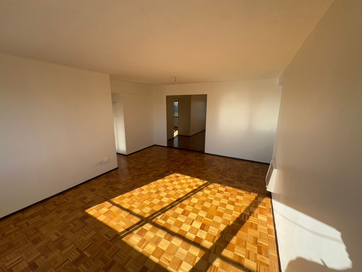 Apartamento ID.5177 - Alquiler Apartamento 2 Dormitorios Pocitos 