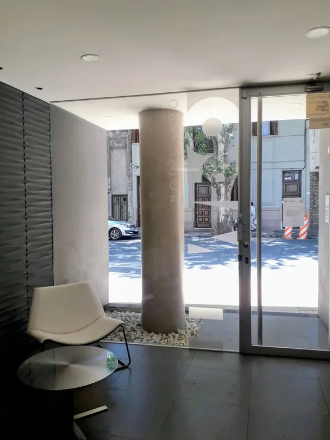 Apartamento ID.6965 - Venta con renta Apartamento 2 Dormitorios Cordon con balcon