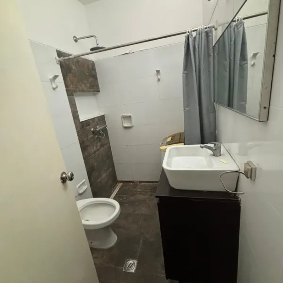 Apartamento ID.6531 - Alquiler Apartamento 1 Dormitorio Ciudad Vieja 
