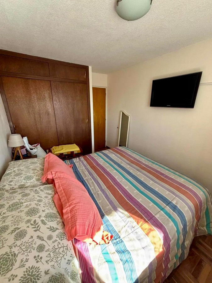 Apartamento ID.4652 - Alquiler Apartamento 2 Dormitorios Buceo con balcon y cochera
