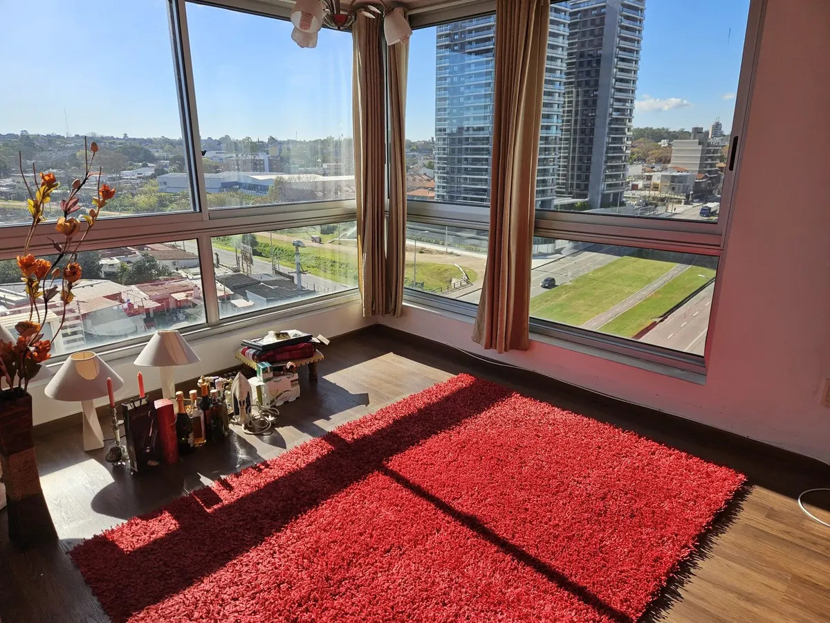 Apartamento ID.6628 - Venta Apartamento 2 Dormitorios Malvin con garaje