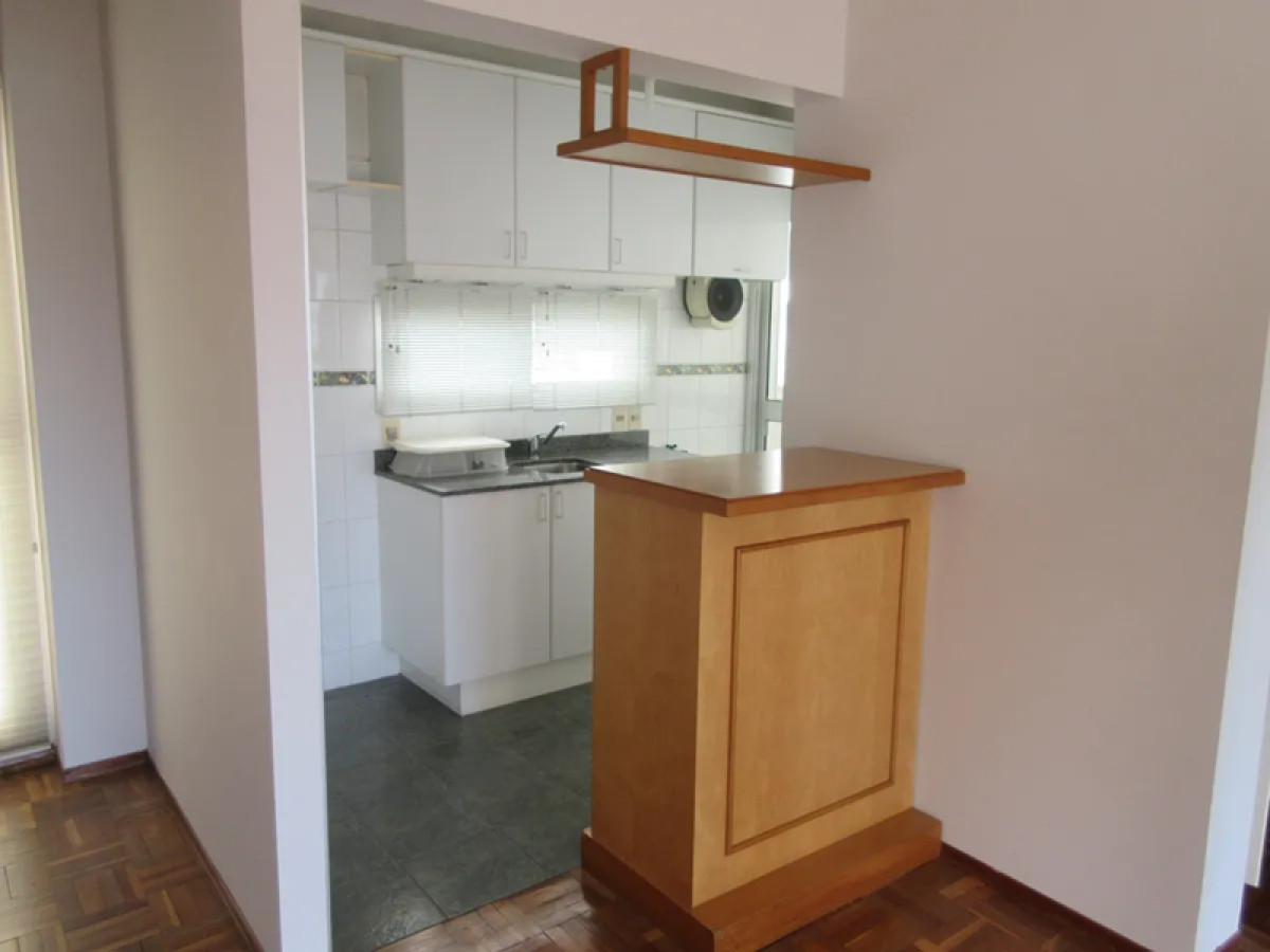 Apartamento ID.5002 - Alquiler Apartamento 1 Dormitorio Pocitos con Garaje