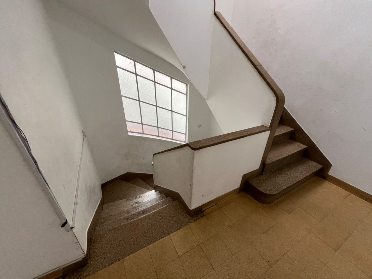 Apartamento ID.6505 - Venta Apartamento 1 Dormitorio Ciudad Vieja con balcon