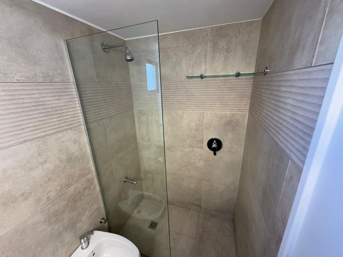Apartamento ID.5177 - Alquiler Apartamento 2 Dormitorios Pocitos 