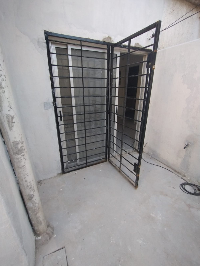 Apartamento ID.4761 - Alquiler Apartamento 2 Dormitorio La Teja con patio