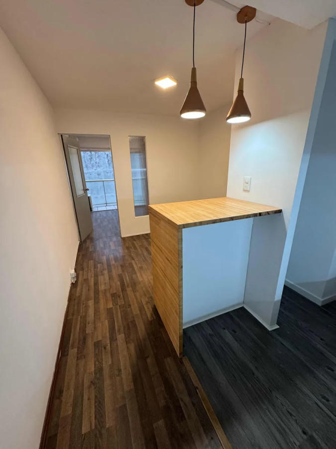 Apartamento ID.5240 - Alquiler Apartamento 1 Dormitorio Punta Carretas con balcon
