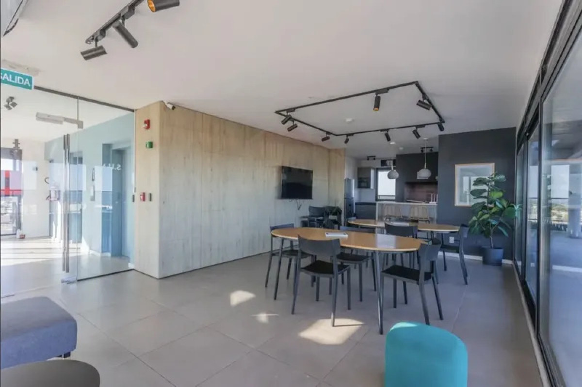 Apartamento ID.6077 - Alquiler Apartamento Amoblado 1 Dormitorio Malvin con balcon