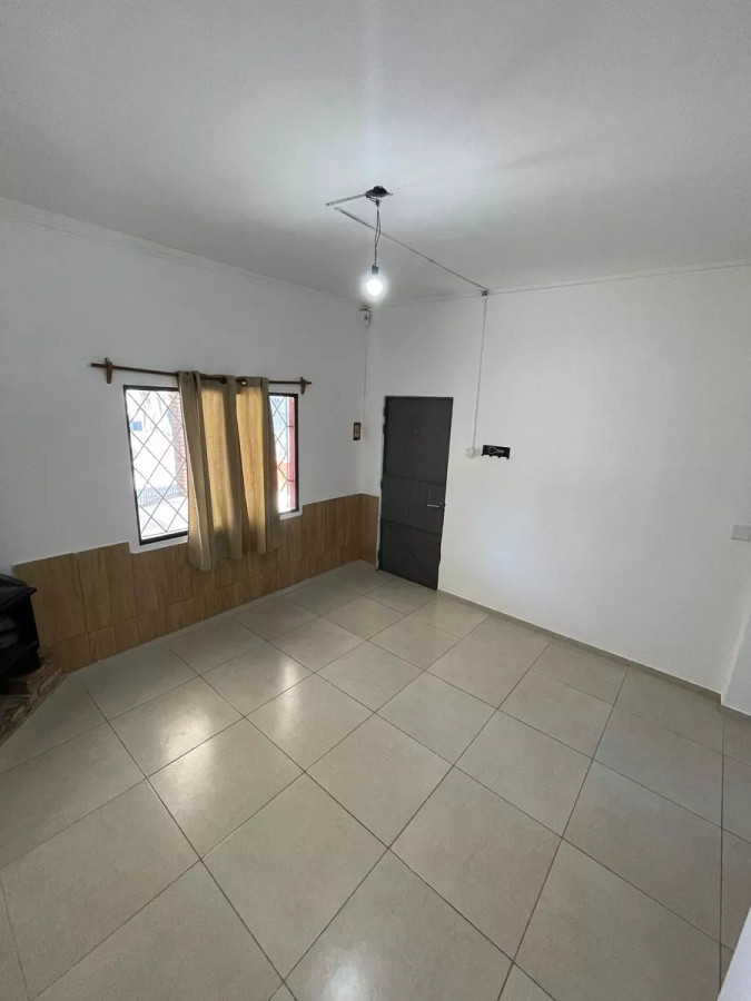 Apartamento ID.4127 - Venta Apartamento 1 Dormitorios Villa Española Patio Garaje