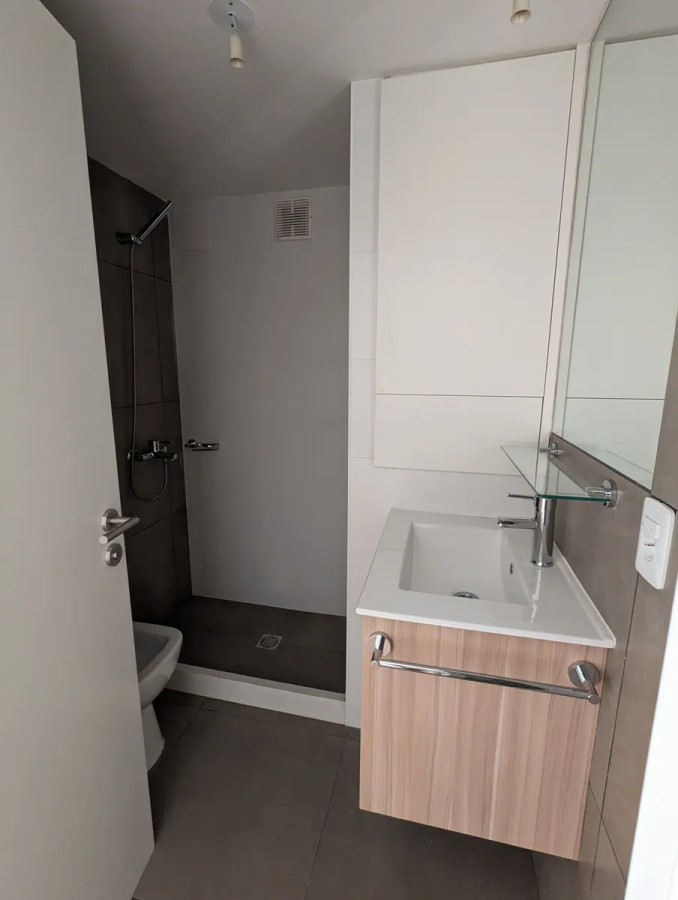 Apartamento ID.5213 - Alquiler Monoambiente Cordon con patio