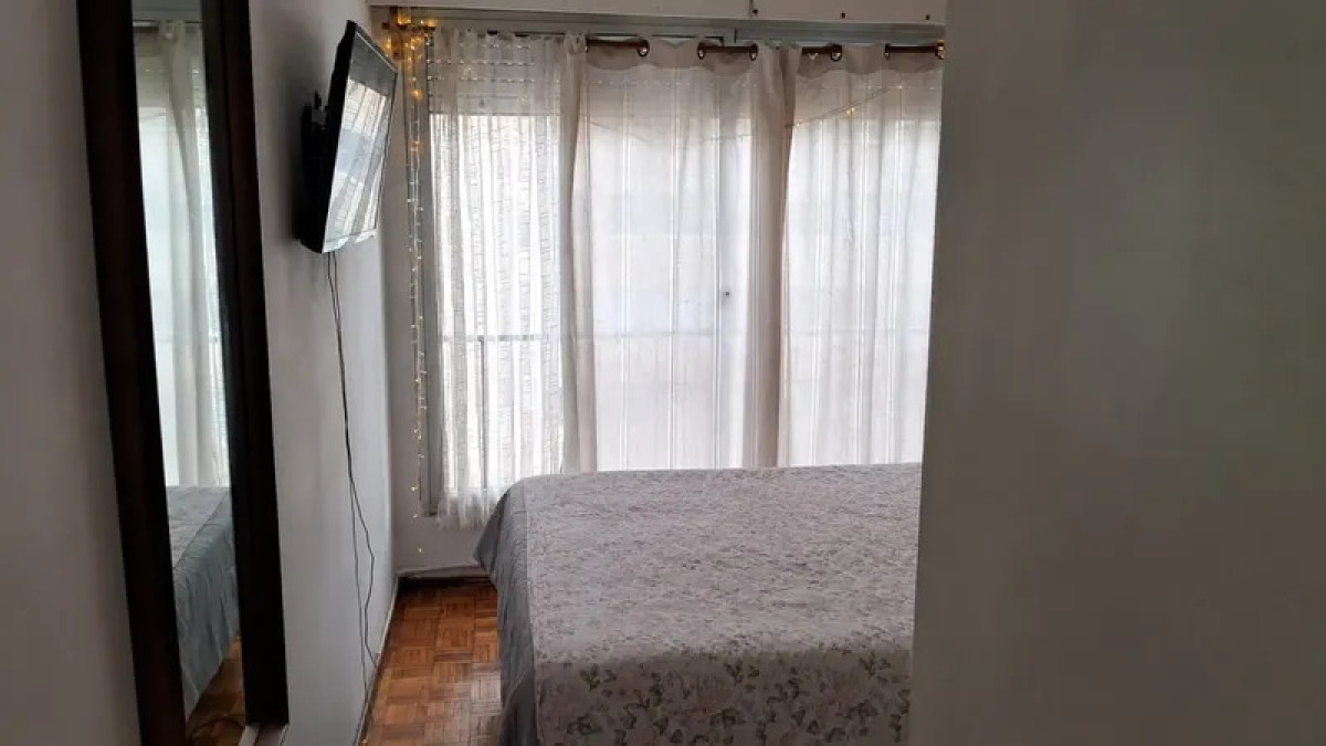 Apartamento ID.6424 - Alquiler Apartamento 4 Dormitorios Centro con cochera 