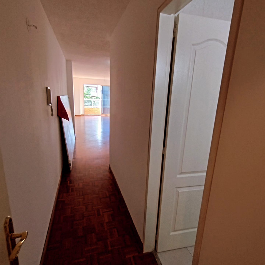 Apartamento ID.5548 - Alquiler Apartamento Monoambiente Pocitos con Balcon