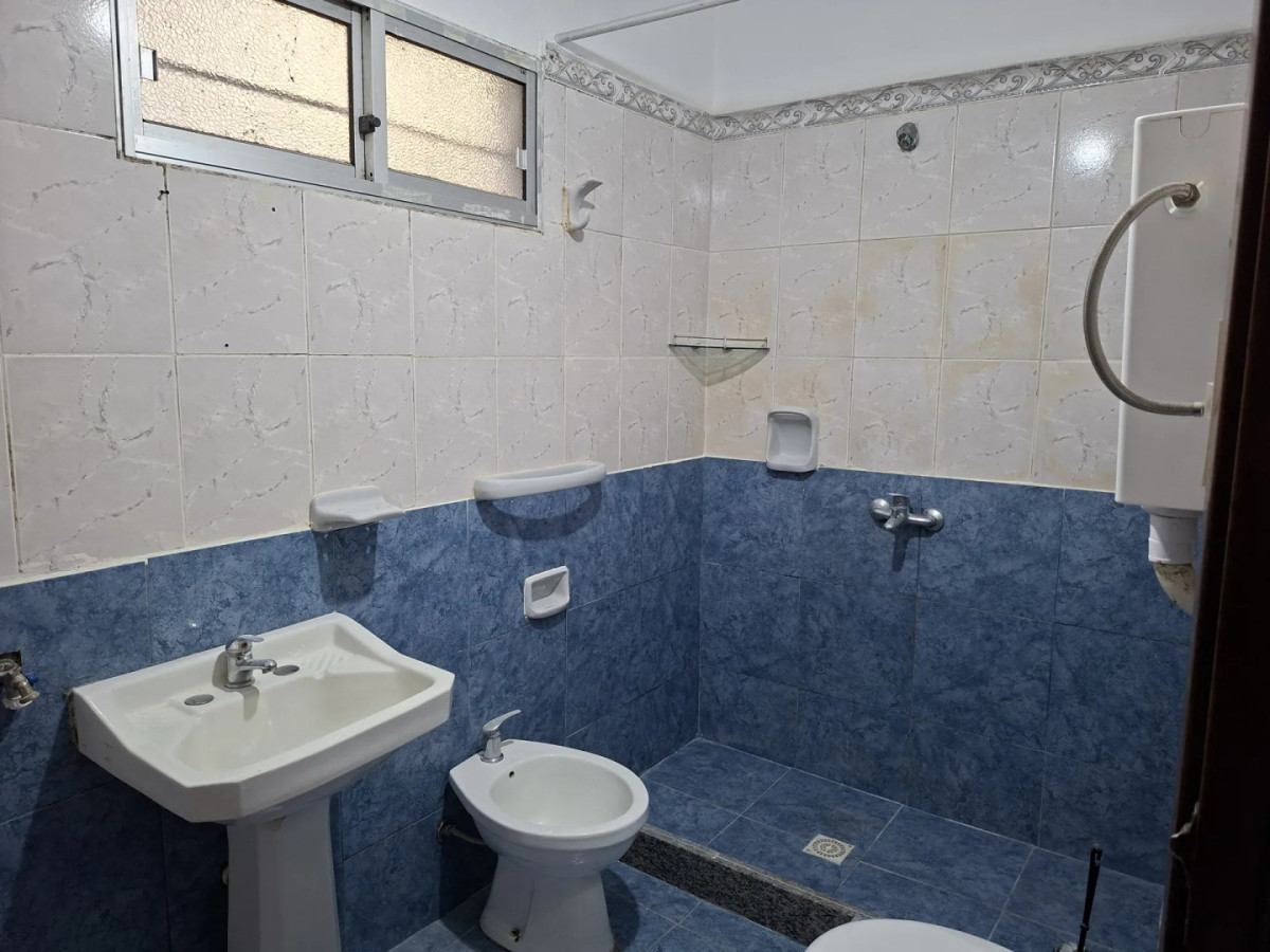 Apartamento ID.5572 - Alquiler Apartamento 1 Dormitorio Aires Puros con patio