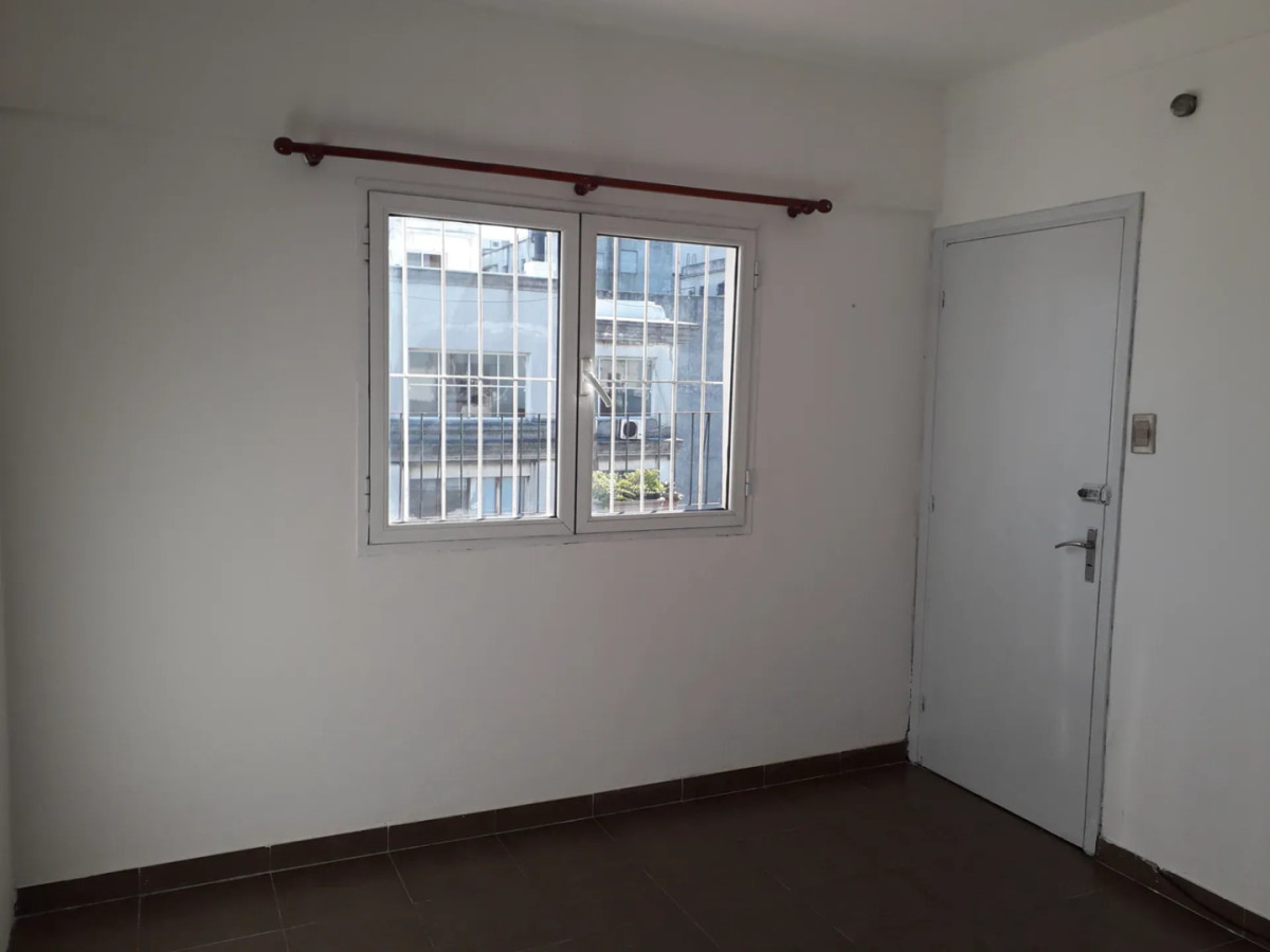 Apartamento ID.6749 - Alquiler Apartamento Penthouse 1 Dormitorio Centro Terraza