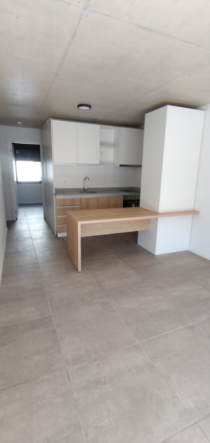 Apartamento ID.5249 - Alquiler Apartamento 1 Dormitorio Tres Cruces con balcon