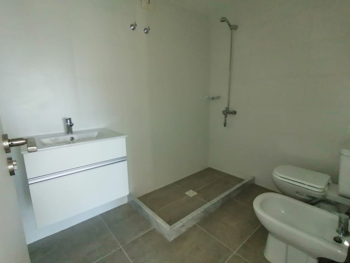 Apartamento ID.1783 - Apartamento Alquiler Monoambiente Parque Batlle Gran Balcón