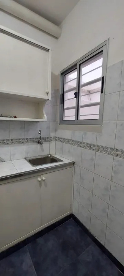 Apartamento ID.6636 - Alquiler Apartamento 1 Dormitorio Capurro con patio