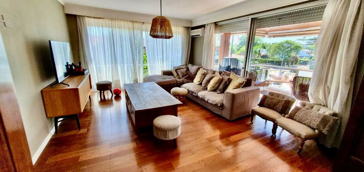 Apartamento ID.3930 - Alquiler Apartamento 3 Dormitorios Carrasco con Terraza