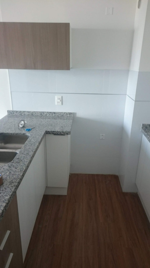 Apartamento ID.6600 - Alquiler Apartamento 1 Dormitorio Cordon con balcon