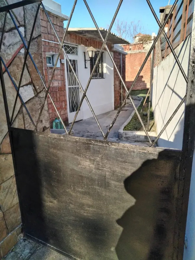 Apartamento ID.6621 - Alquiler Apartamento 1 Dormitorio Cerrito con patio