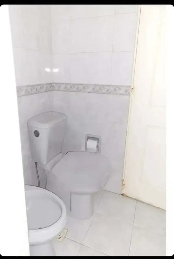Apartamento ID.6633 - Alquiler Apartamento 2 Dormitorios Pocitos balcon y cochera