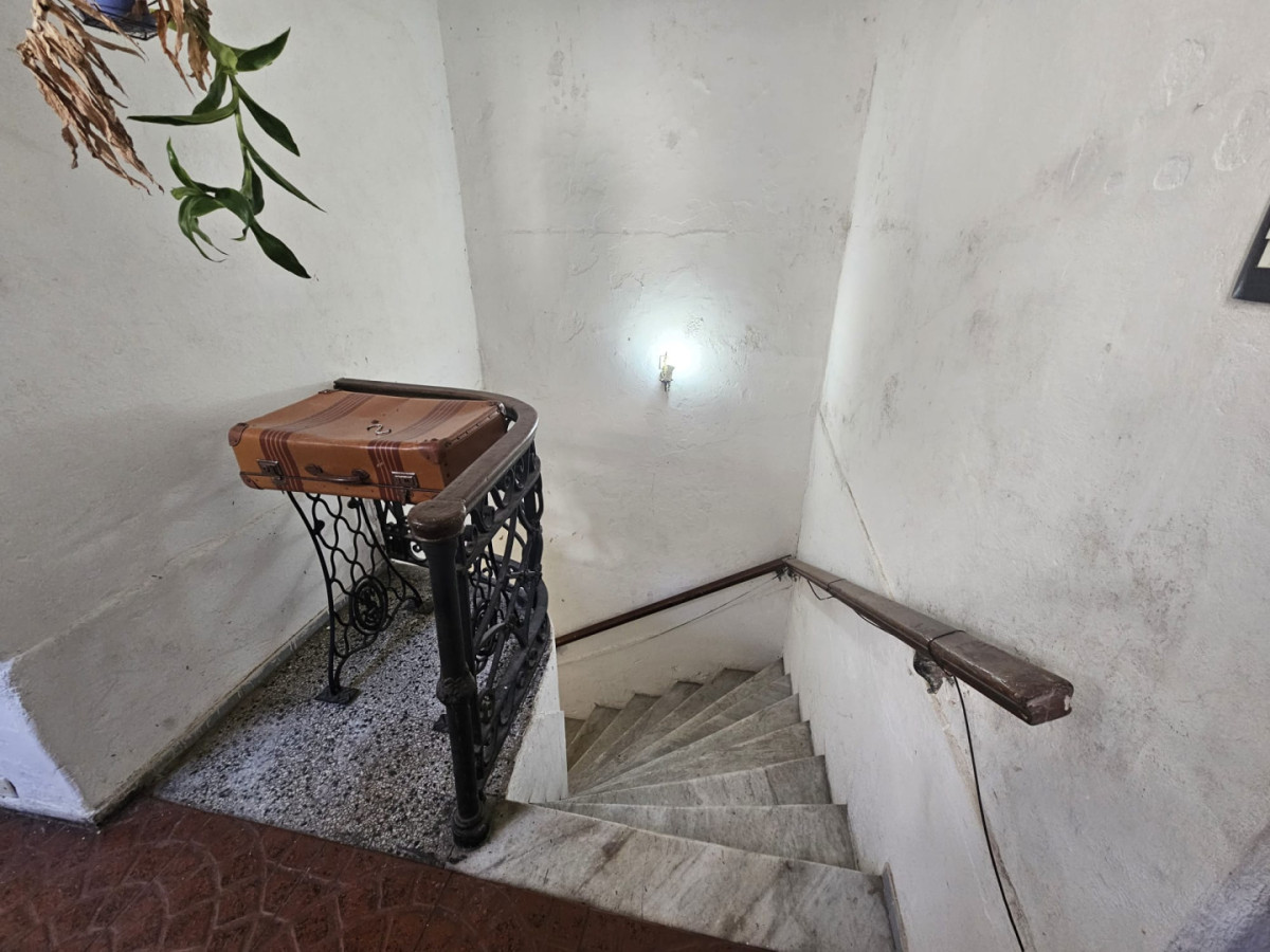 Apartamento ID.6539 - Venta Apartamento 2 Dormitorios Ciudad Vieja con azotea