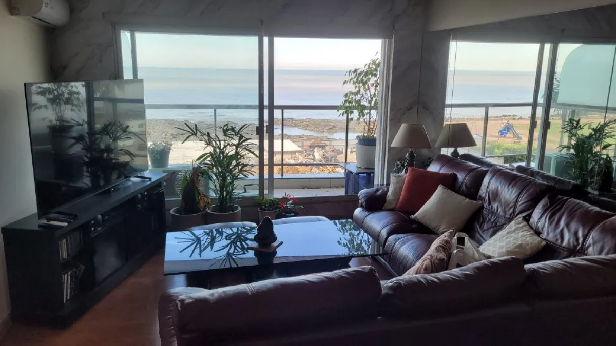 Apartamento ID.4655 - Alquiler Apartamento 3 Dormitorios Punta Carretas con Balcón