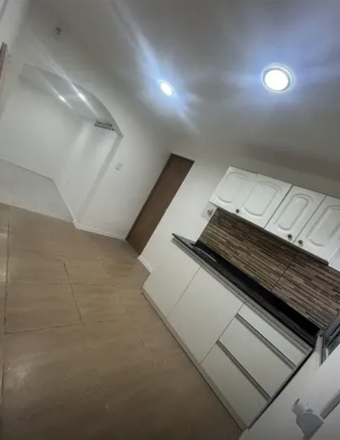 Apartamento ID.6647 - Alquiler Apartamento 2 Dormitorios Beldevere con patio
