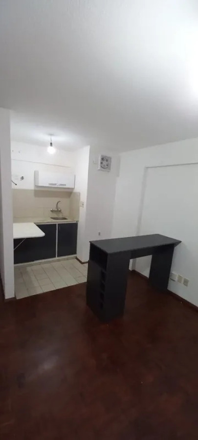 Apartamento ID.6126 - Venta con Renta Apartamento 1 Dormitorio Cordon 