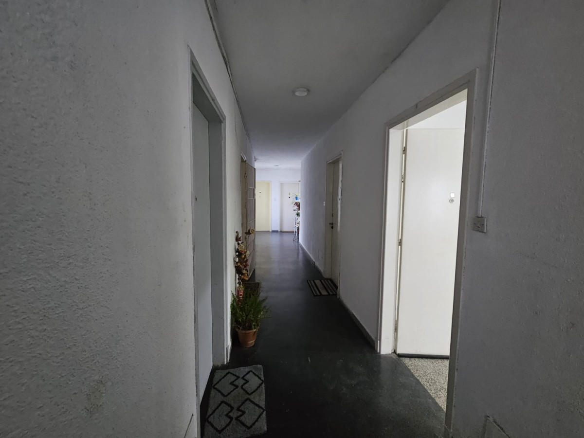 Apartamento ID.6531 - Alquiler Apartamento 1 Dormitorio Ciudad Vieja 