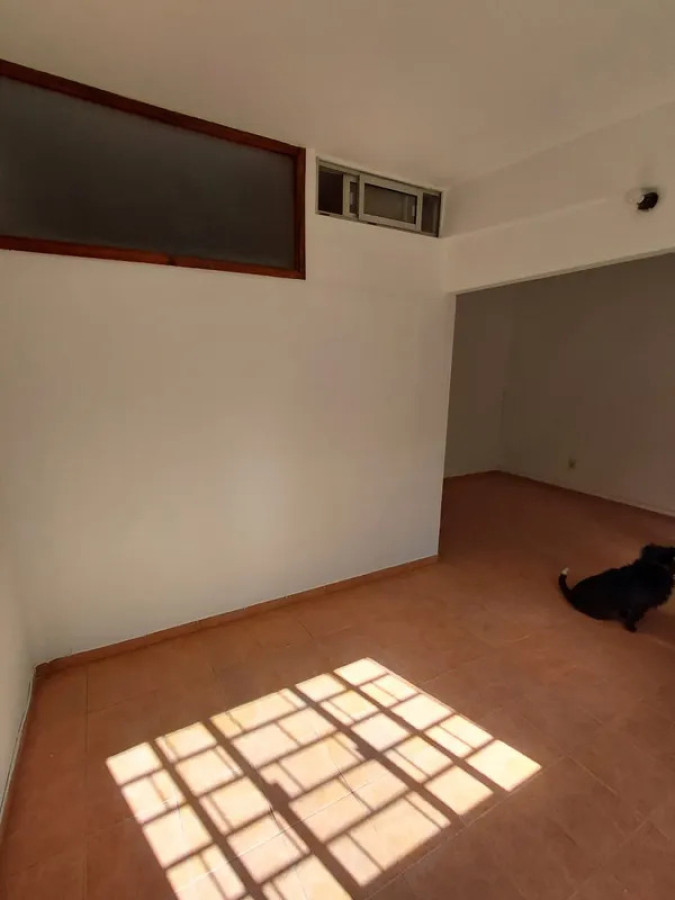 Apartamento ID.6155 - Alquiler Apartamento 1 Dormitorio La Blanqueada con patio