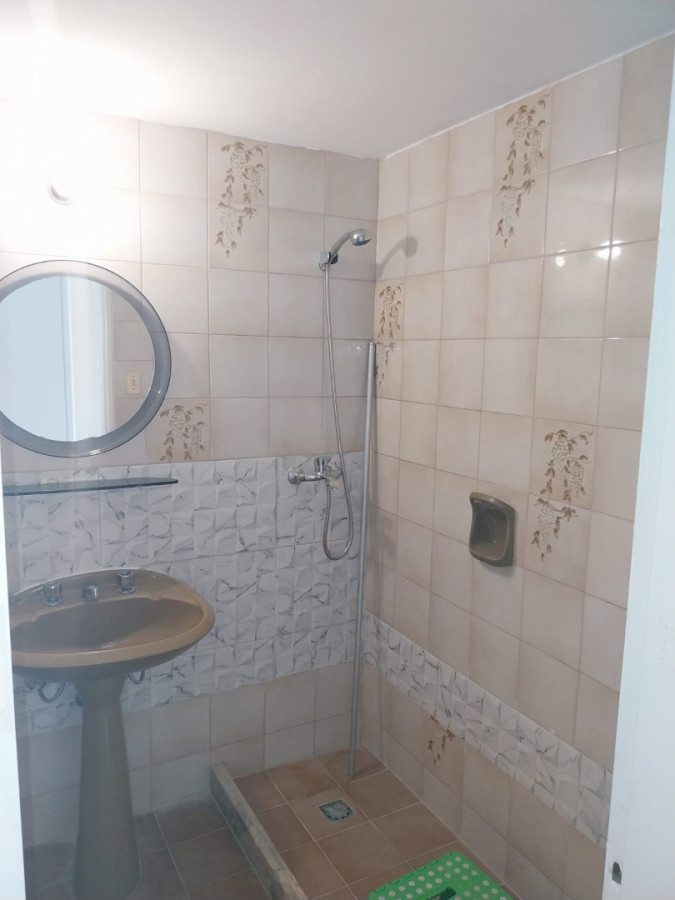Apartamento ID.6495 - Venta con Renta Apartamento 2 Dormitorios Parque Batlle 