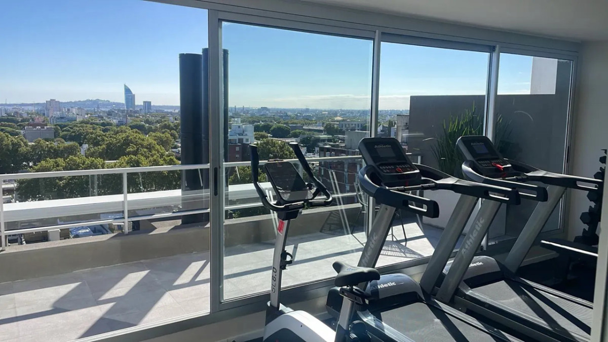 Apartamento ID.5704 - Alquiler Apartamento 1 Dormitorio La Comercial con balcon