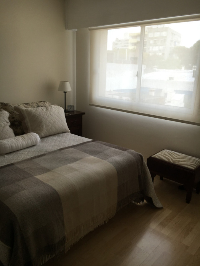 Apartamento ID.5856 - Alquiler Apartamento 1 Dormitorio Pocitos con balcon
