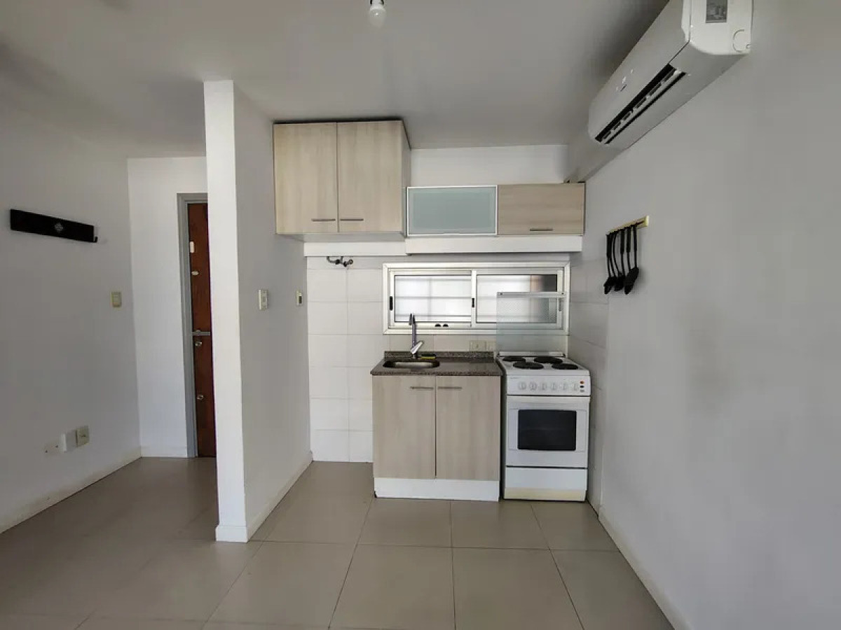 Apartamento ID.5953 - Alquiler Apartamento 1 Dormitorio Parque Batlle 