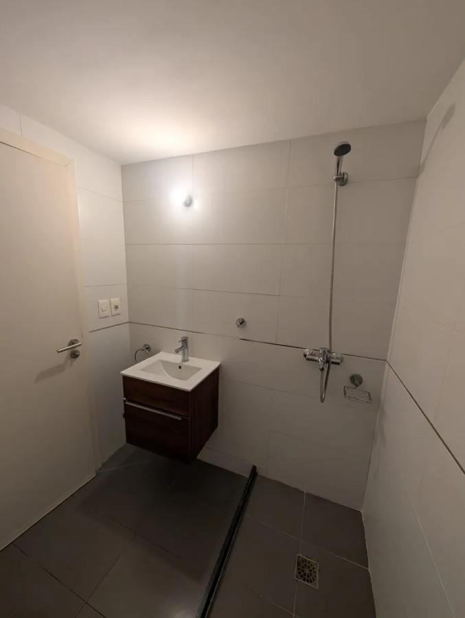 Apartamento ID.5385 - Alquiler Apartamento 1 Dormitorio Cordon con balcon 