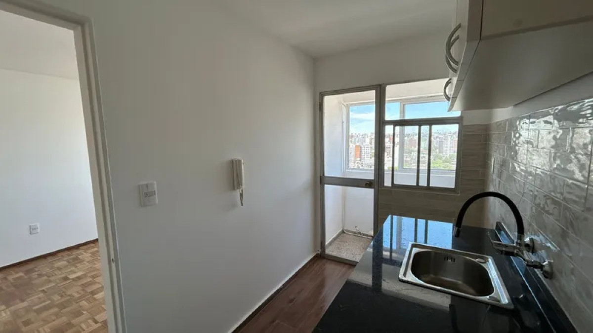 Apartamento ID.5909 - Alquiler Apartamento 2 Dormitorio Pocitos