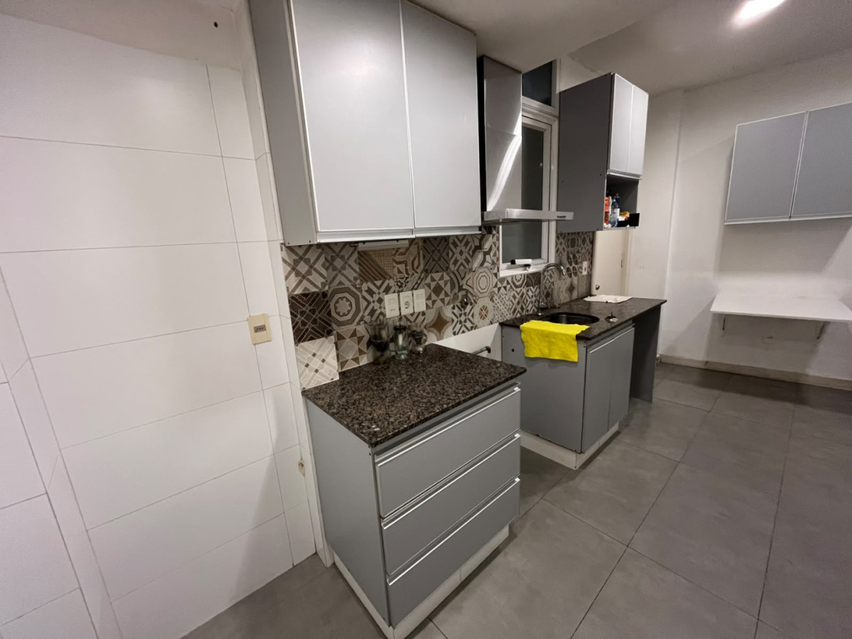 Apartamento ID.6755 - Alquiler o Venta Apartamento 3 Dormitorios Centro con Garaje