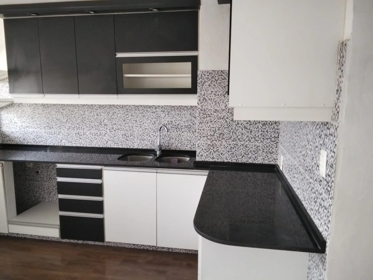 Apartamento ID.6429 - Alquiler Apartamento 2 Dormitorios Buceo