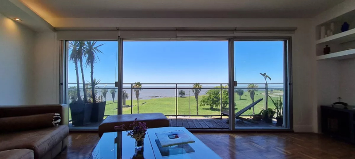 Apartamento ID.4362 - Alquiler Apartamento Amueblado 4 Dormitorios Punta Carretas