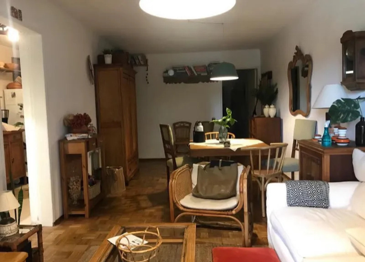 Apartamento ID.5721 - Venta con Renta Apartamento 2 Dormitorios Tres Cruces
