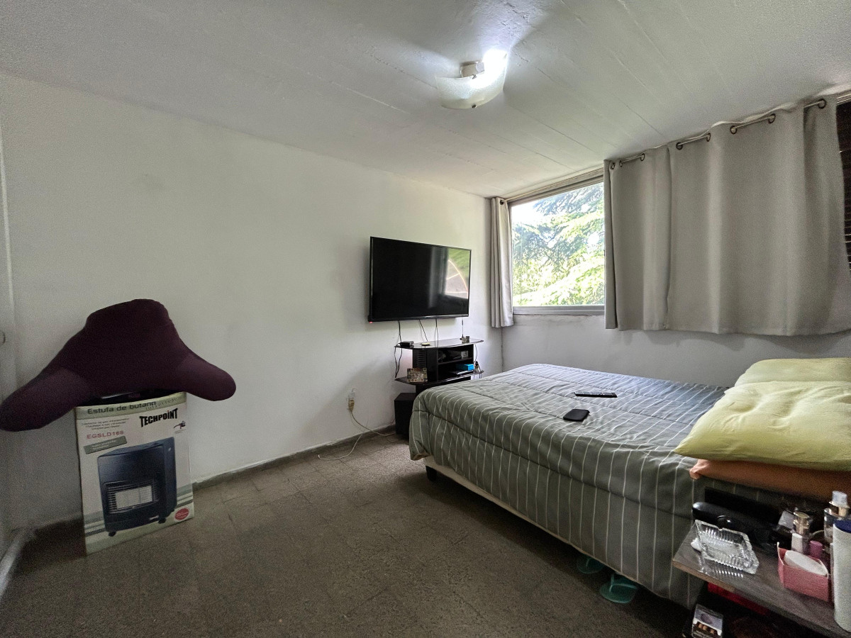 Apartamento ID.4109 - Venta Apartamento 3 Dormitorios Mercado Modelo Parrillero 