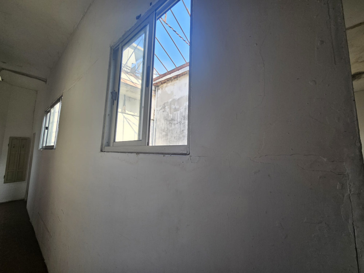 Apartamento ID.6539 - Venta Apartamento 2 Dormitorios Ciudad Vieja con azotea