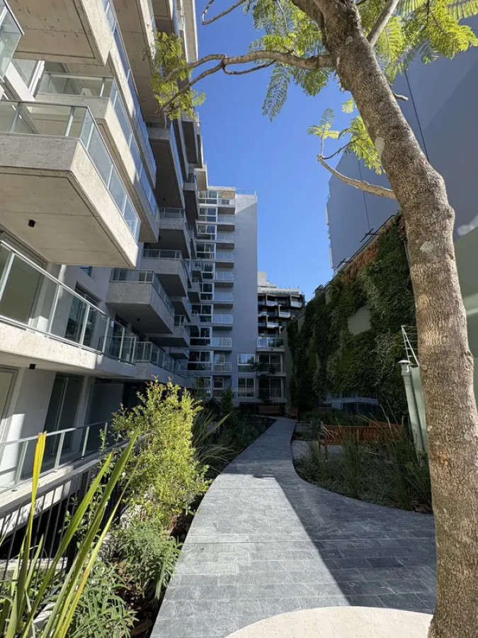 Apartamento ID.6061 - Alquiler Apartamento 1 Dormitorio Centro con balcon y garaje