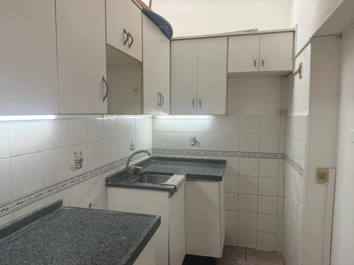 Apartamento ID.5947 - Venta Apartamento tipo Casa 1 Dormitorio Prado