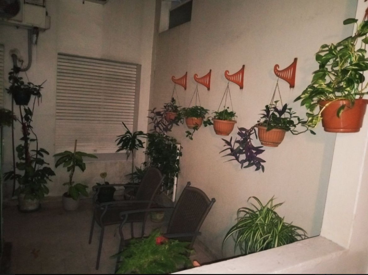 Apartamento ID.4451 - Venta con Renta Apartamento 1 Dormitorio Centro con Patio