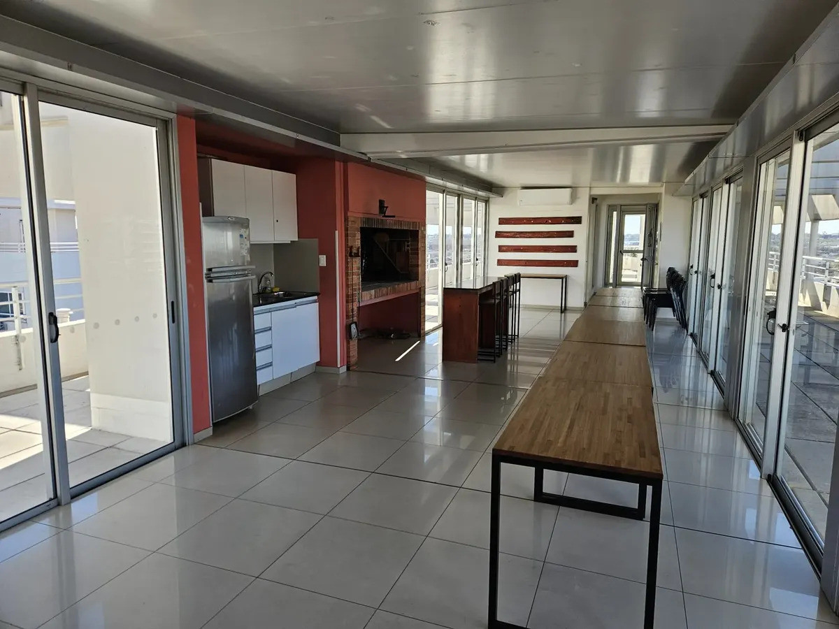 Apartamento ID.6628 - Venta Apartamento 2 Dormitorios Malvin con garaje