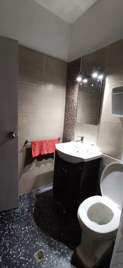 Apartamento ID.6319 - Venta Apartamento 2 Dormitorios Pocitos con patio