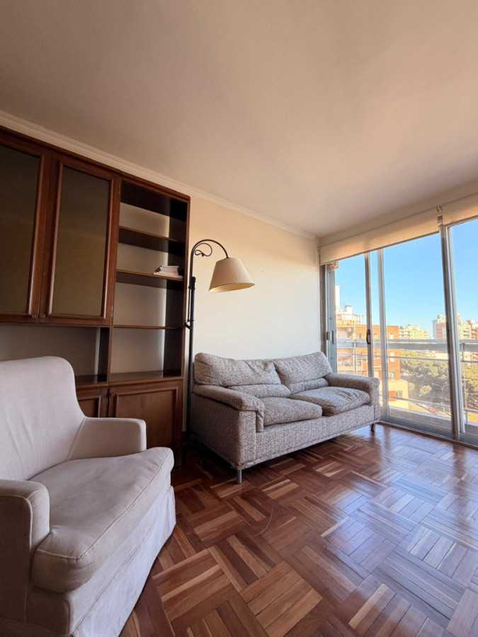 Apartamento ID.6430 - Alquiler Apartamento 2 Dormitorios Pocitos balcon y cochera