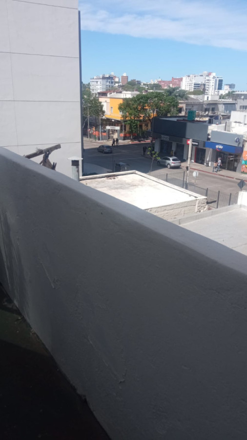 Apartamento ID.5551 - Venta Apartamento 2 Dormitorios Buceo con balcon